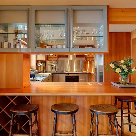 Penthouse In Апартаменти